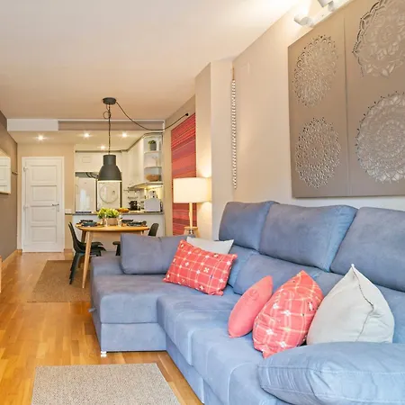 Click&flat Charming Riera * Barcelona